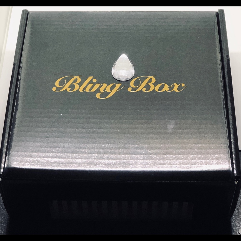 Bling 💎 Box 3 Layered Choker Stone Set - Picture 3 of 3